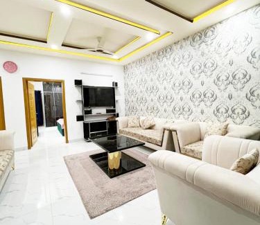 Islamabad Apartment | LUXURY 2 BHK COTTAGES in Islamabad