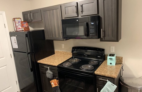 Westerville Apartment | Luxury 2BD, 2BA w/free parking on site.