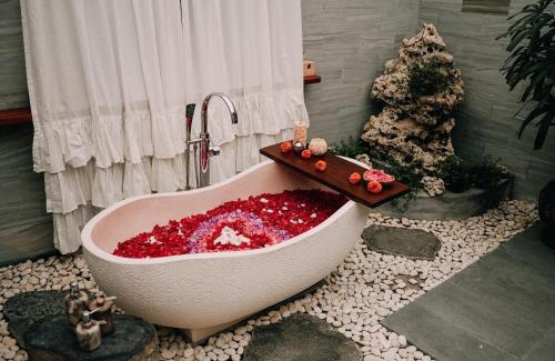 Payangan Villa | Luxury 2BR Ubud Villa with Infinity Pool and Jungle Views