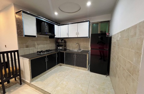 Murree Apartment | Luxury 2BR View Mall Road