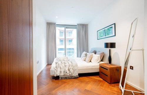 Nine Elms Apartment | Luxury 2BRs Maisonette near Battersea Power