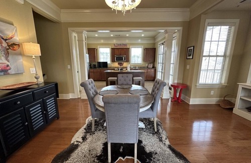 Country Club Condo | Luxury 3 bed, 2 bath Country Club of Oxford Condo - Golf Course view!