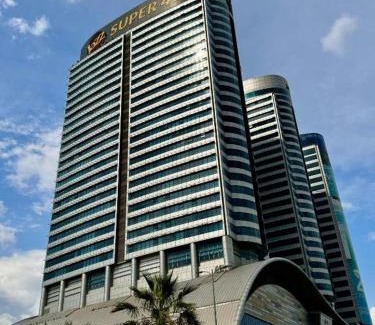 Blue Area Apartment | Luxury 3-Bedroom Apartment at Centaurus City View