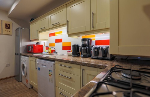 Liverton Cabin | Luxury 3-Bedroom Lodge with Hot Tub in Devon - Your Perfect Getaway