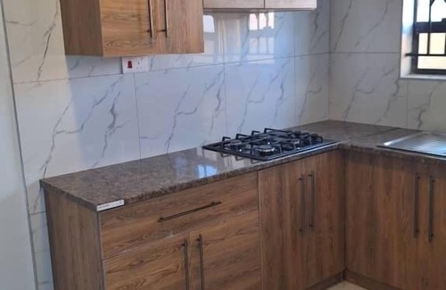 Masvingo Apartment | Luxury 3 Bedroom Self Catering Apartment- Masvingo