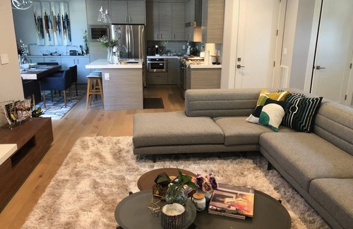 South Beach House | Luxury 3 Bedroom Townhome-Centrally located in Bay Area access to SF, Palo Alto