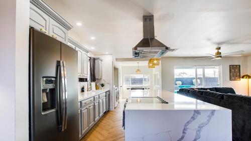 Park Scottsdale One House | Luxury 3 Br Home With Relaxing Pool