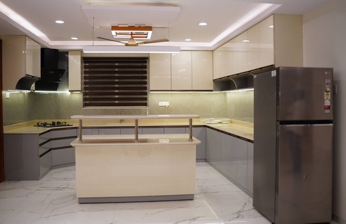 Visakhapatnam Apartment | "Luxury 3BR Apt beside Novotel with Breathtaking RK Beach Views!"