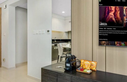 Sheikh Zayed Road Apartment | Luxury 3BR Aykon: High Floor w/Spectacular Views