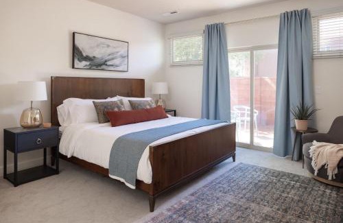 Kanab House | Luxury 3BR in Upscale Neighborhood Pet Friendly