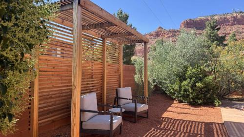 Kanab House | Luxury 3BR in Upscale Neighborhood Pet Friendly