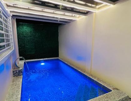 Batangas City Villa | Luxury 3BR Villa w Plunge Pool near SM Batangas City- Instagram-Worthy!