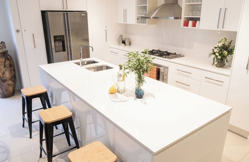 Parkside House | LUXURY- 4 BEDROOM 2 BATHROOM home-UNLEY- Brilliant Location close to city