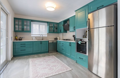 Dalyan Villa | Luxury 4 bedroom Private Villa Near The Dalyan River with Disabled Bathroom&Room