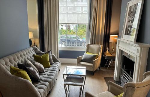 Chelsea Villa | Luxury 4 Bedrooms 5 Baths 2 Receptions Family House with Garden Chelsea