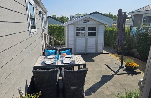 Renesse Ski Chalet | Luxury 4pers chalet, only 318 STEPS TO THE BEACH, fully enclosed garden.