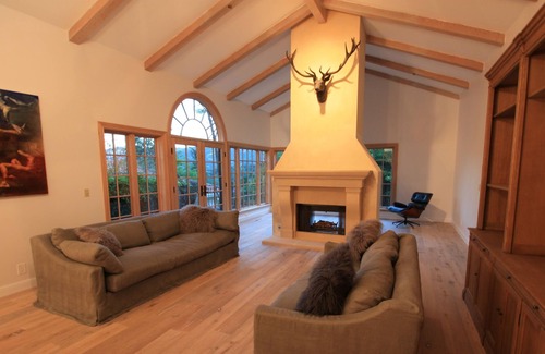 Orinda Villa | Luxury 7 acre Private Gated Estate