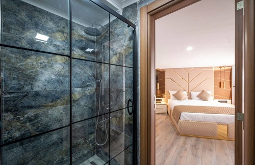 Arnavutkoy Hotel | Luxury Airport Hotel By Zazzoni-İstanbul Airport