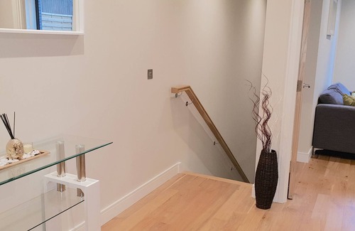 Golborne House | Luxury and Bright 2 Bed and 2 Bath In Maida Vale