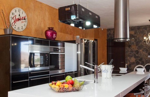 Puerto del Rosario Villa | Luxury and peace in the heart of nature