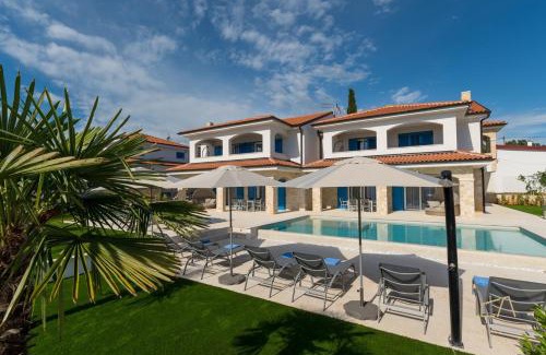 Sveti Vid-Miholjice House | Luxury Apartments Loma