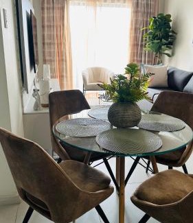 Greater Johannesburg Metropolitan Area Apartment | Luxury Apartment at 93 on New