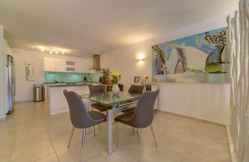 Marazul Apartment | Luxury Apartment, Fast WIFI, Large Terrace, Heated Pool, Marazul