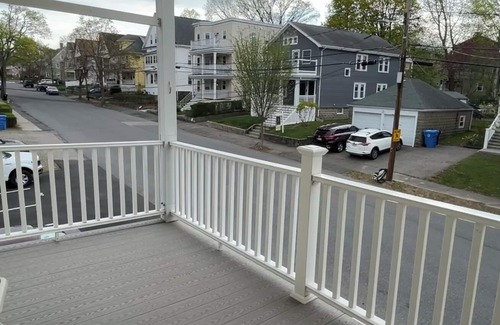 Watertown Apartment | Luxury Apartment in Harvard Area