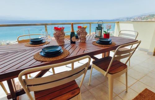 Capo Peloro Apartment | Luxury Apartment