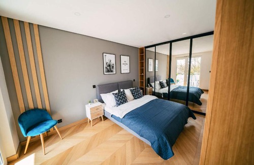 Kosice Old Town Apartment | Luxury Apartment w. City Views in Košice Old Town