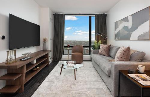 Central-Maverick Square - Paris Street Apartment | Luxury Apartments by Hyatus Downtown Boston