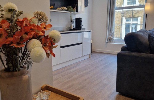 Ramsgate Apartment | Luxury Beach Apartment, Central Ramsgate - Atria