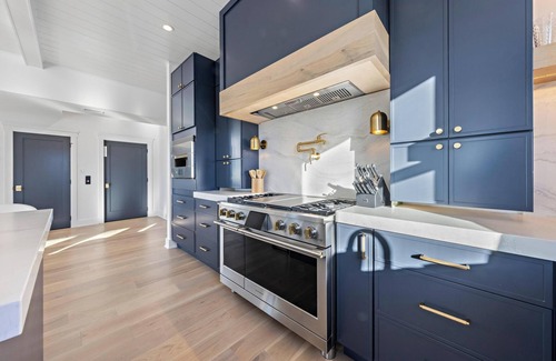 Somers Point House | Luxury Beach House - Rooftop Decks with 360° Ocean & Bay Views, Pool, Elevator