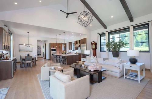 Gallatin Gateway House | Luxury Big Sky Mountain Farmhouse