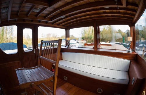 Bishop's Other | Luxury boats and moorings Westminster Bridge