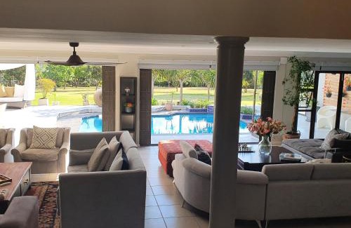 Greater Johannesburg Metropolitan Area House | Luxury Boutique Home in Kyalami