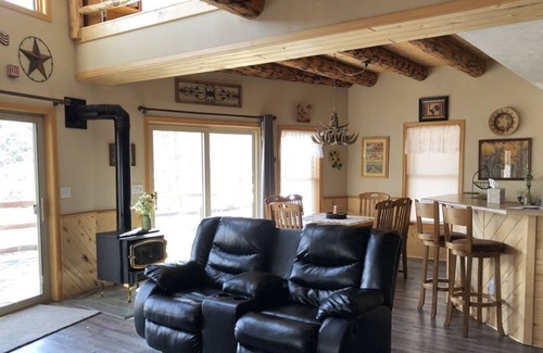 Alpine Village Cabin | Luxury Cabin on the Upper Rio Grande River