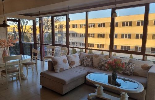 Craiova Apartment | Luxury central