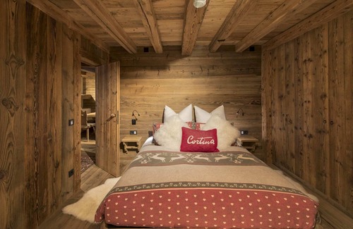 Cortina d'Ampezzo Ski Chalet | Luxury Chalet Alverà - Anima e Legno