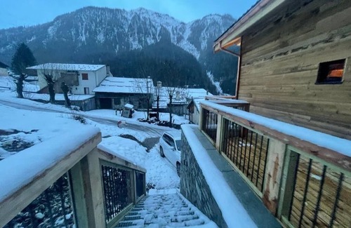 Nancroit Ski Chalet | luxury chalet for 10 to 12 people