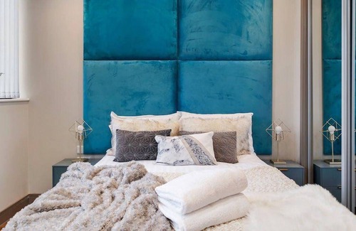 Maidstone Apartment | Luxury City Apt ~wifi~parking~long-stay Discounts