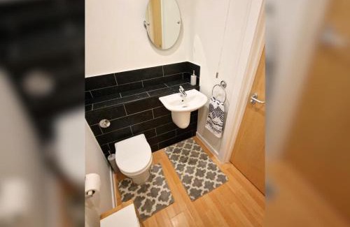 Leicester City Centre Apartment | Luxury City Centre Apartment- Free Parking