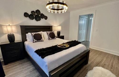 Gainesville House | Luxury City Loft in Gainesville A