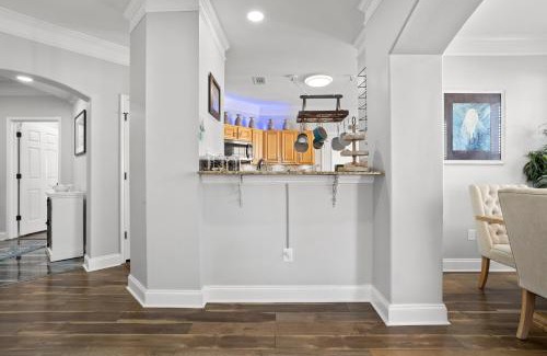 Gulfport Apartment | Luxury Condo in Gulfport