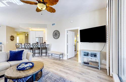 Vanderbilt Beach Apartment | Luxury Condo in Regatta
