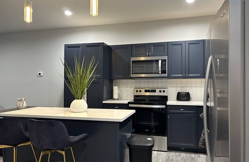 Manassas Apartment | Luxury Condo in the heart of Old town Manassas