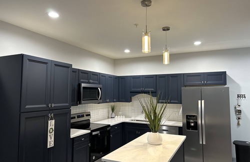 Manassas Apartment | Luxury Condo in the heart of Old town Manassas