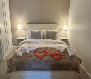 Pevensey House | Luxury Cottage with Hot Tub near Pevensey Castle