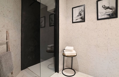 La Mothe-Saint-Heray Villa | Luxury country house in Deux-Sevres