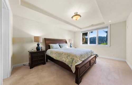 Lake Oswego House | Luxury Custom Estate on the lake